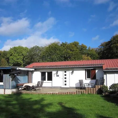 Casita - Sterneferienhaus Mit Garten, Sauna Und Wallbox Kirburg Exterior photo